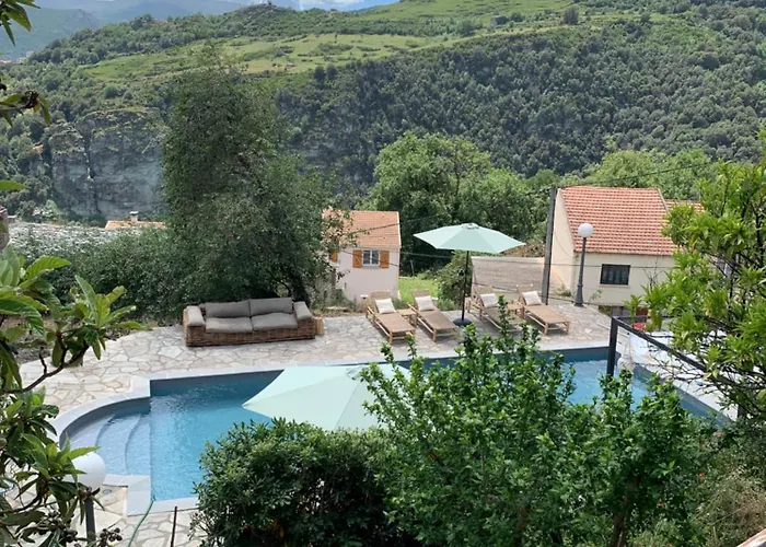 A Casa Nostra * Santo-Pietro-di-Tenda