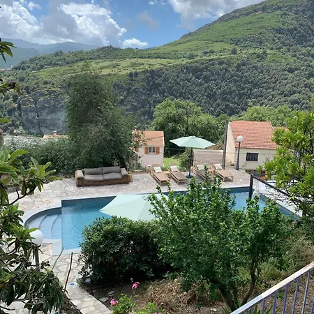 A Casa Nostra * Santo-Pietro-di-Tenda